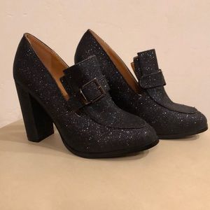 COPY - COPY - Super Sparkly Black Heels with A buckle de…